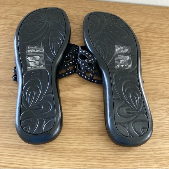 Kenneth Cole Reaction Size 11 Black Thongs - NWOT - Picture 6 of 7